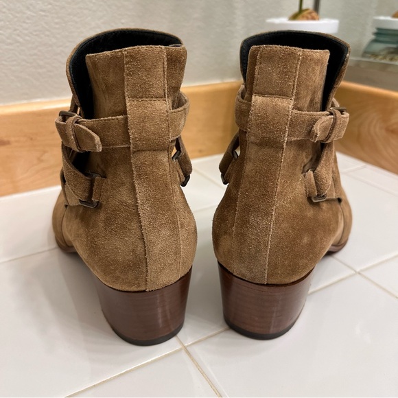 Saint Laurent Jodhpur heeled suede ankle booties - Picture 7 of 9